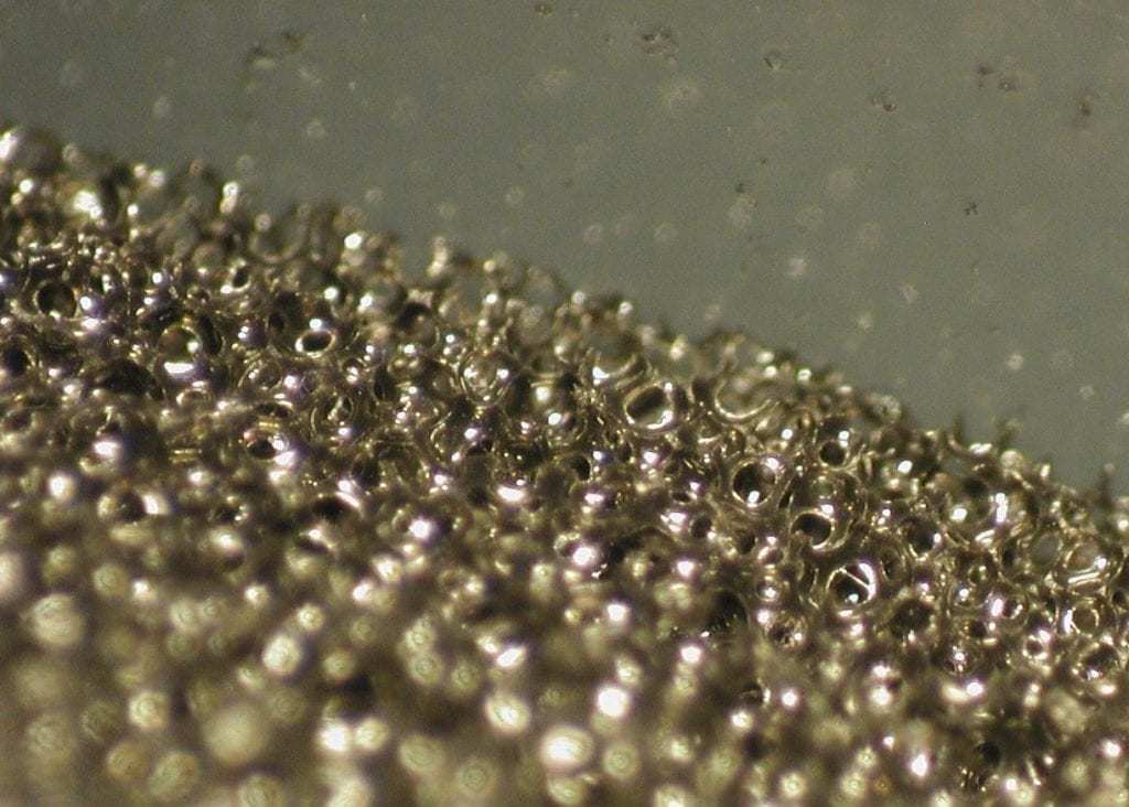 让汽车空调不再有异味