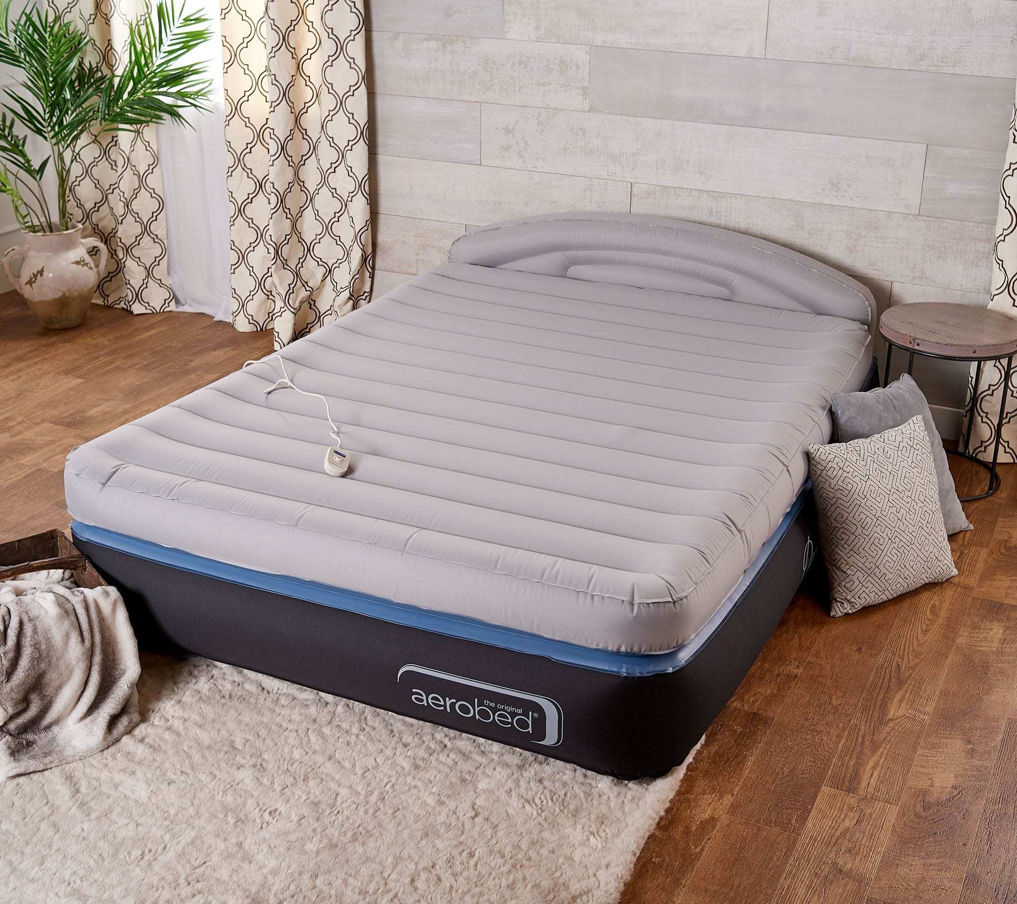 Coleman Company Aerobed 全尺寸